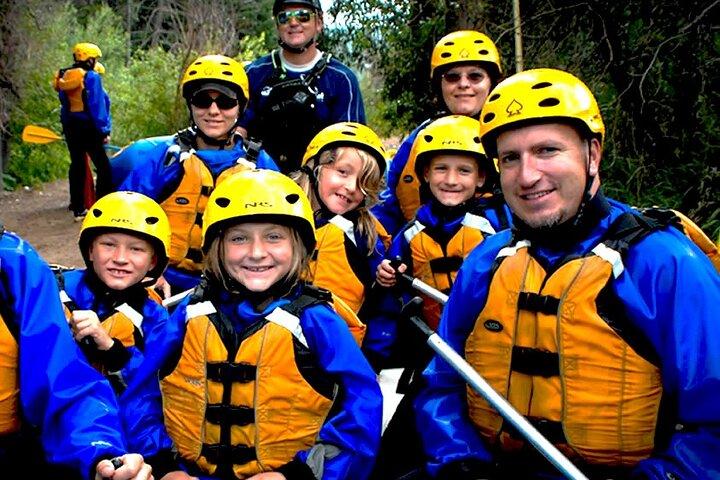 Raft the Beginner stretch on Clear Creek!
