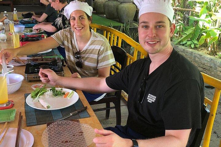 Ha Noi Cooking Class with Local Market Tour