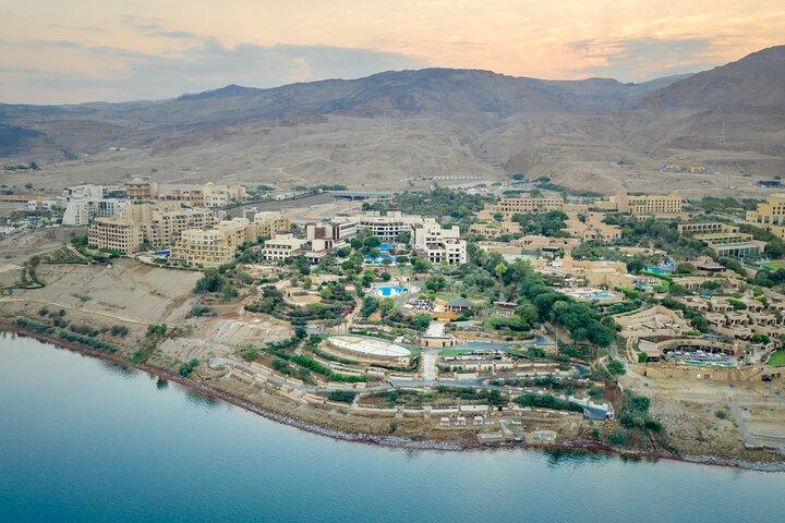 Dead Sea: Private Half-Day Tour Floating Experience from Amman