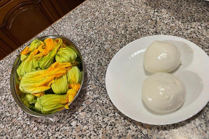 Private Home Cooking Class with Paola in Rome