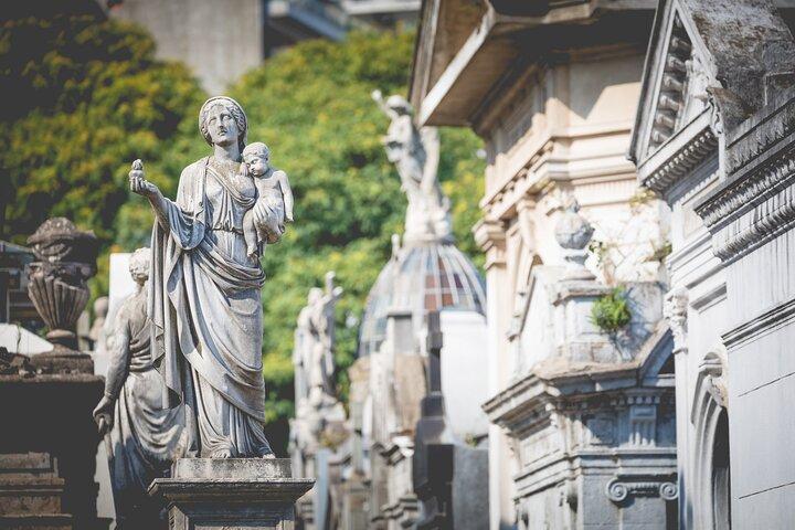 Full day Tour with a friend in Buenos Aires
