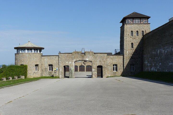 Private Memorial Tour from Vienna to Mauthausen & Eagle's Nest