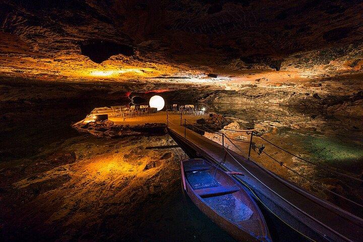 The Monuments Men: Altaussee Salt Mine&Hallstatt Private Day Trip