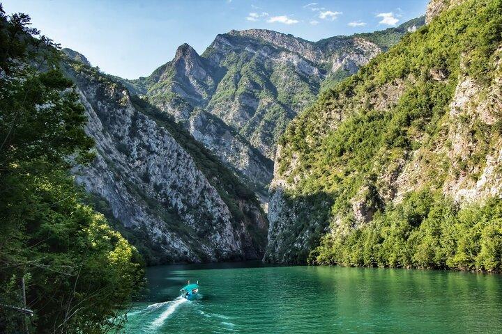 From Tirana/Durrës/Shkoder: Day Trip to Shala River & Koman Lake