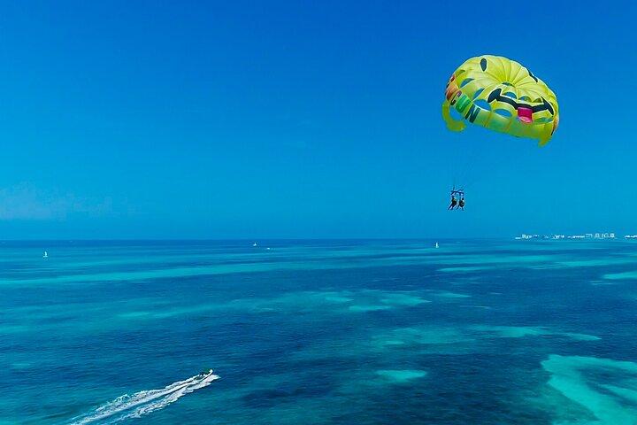 2 in 1 Parasail Cancun and Jet ski
