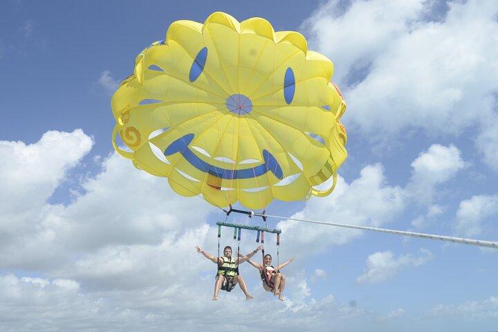 2 in 1 Parasail Cancun and Jet ski