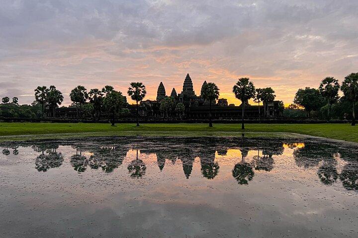 Angkor Wat Sunrise Private Tour via Tuk Tuk from Siem Reap