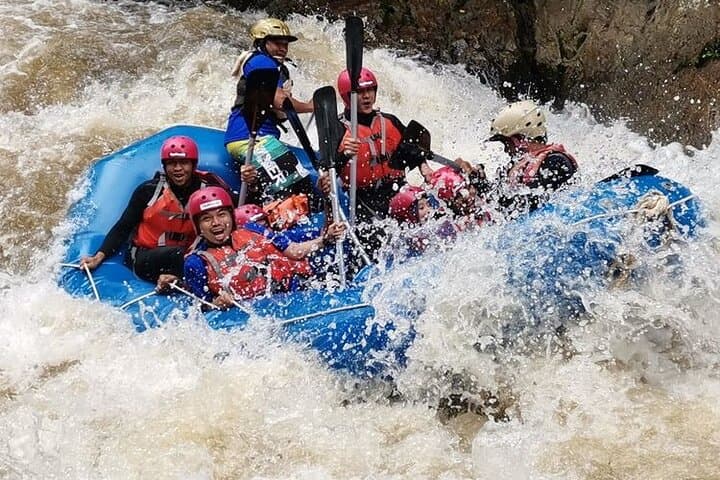 KAMPAR River White Water Rafting from Kuala Lumpur with Lunch