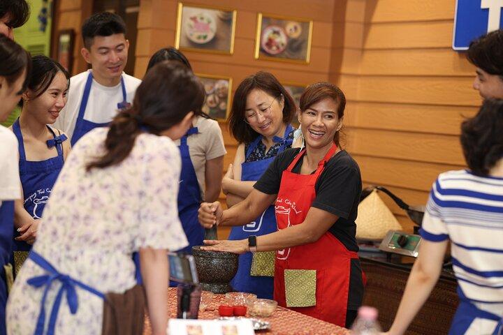 Sompong Thai Cooking School