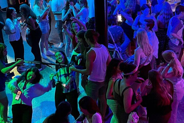 Lisbon PubCrawl - Unlimited Drinks, shots and V.I.P club entry