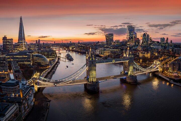 Gatwick Airport to/from London - Private with Meet & Greet