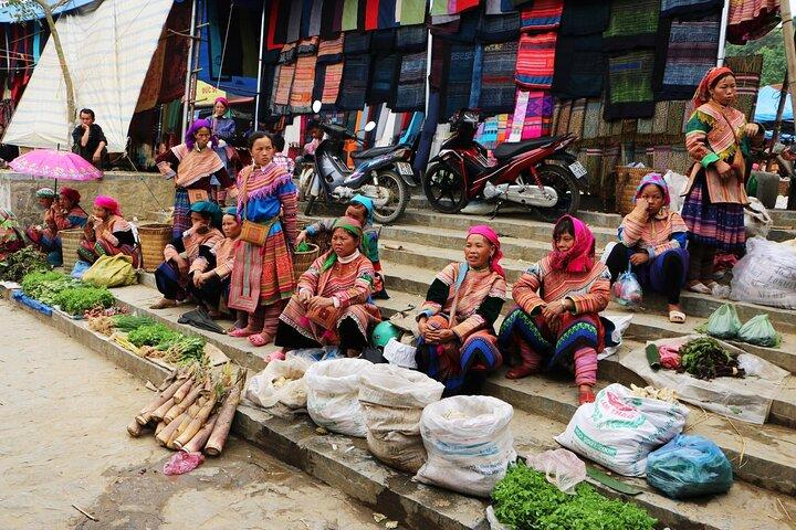 Sapa Hmong Family Trekking Adventures