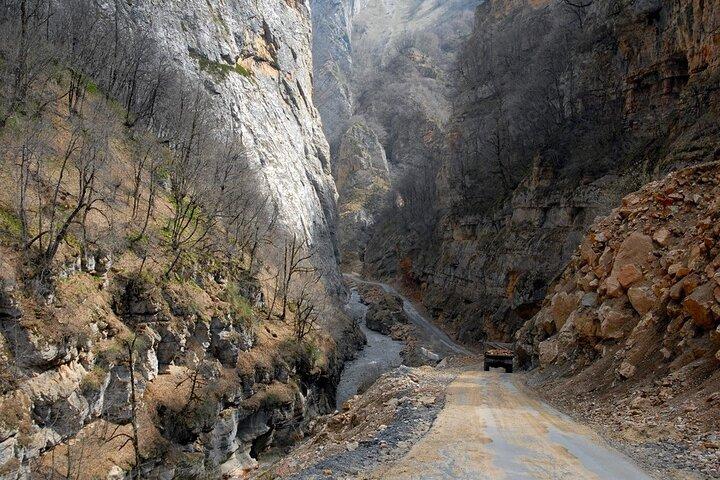 Baku: Candy Cane Guba Khinalig Off road lunch inc