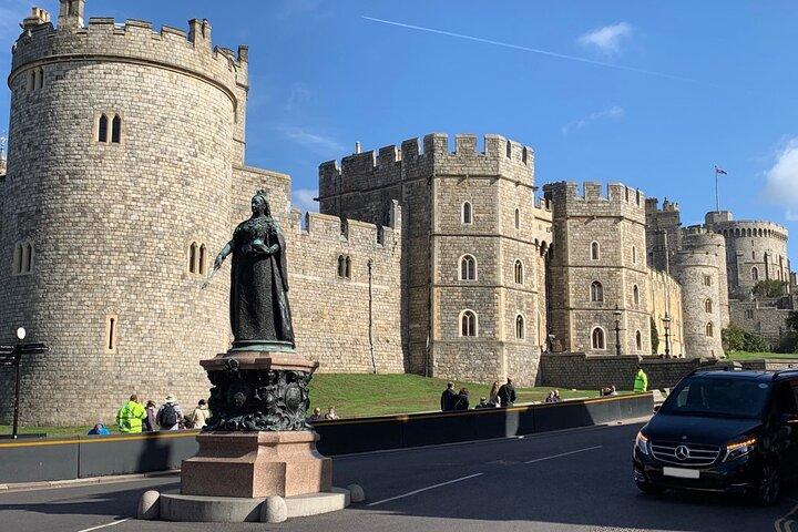 Southampton to London Visiting Stonehenge and Windsor Castle