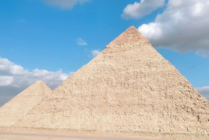 Half day Private Tour Giza pyramids the Sphinx and Camel Ride