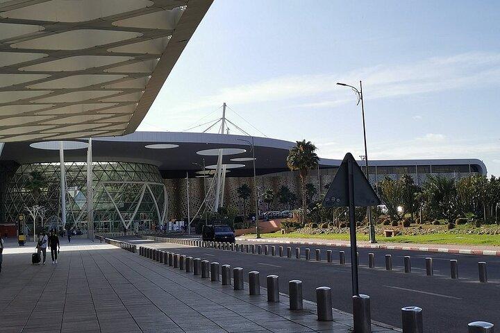 Private Transfer Marrakech Menara Airport