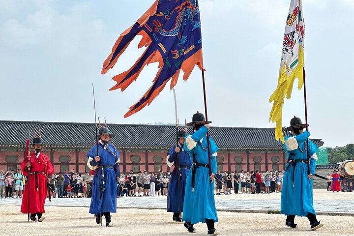 Seoul City Half Day Tour Gyeongbok Palace Guard Changing Ceremony
