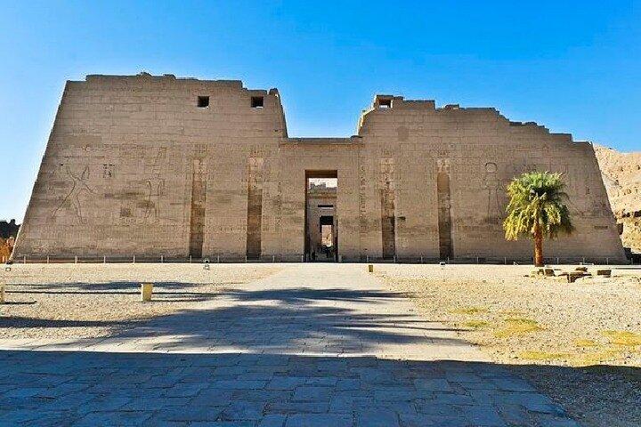 5 Days 4 Nights Nile Cruise from Luxor to Aswan all-inclusive
