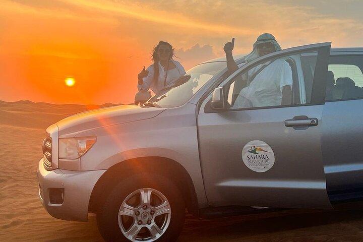 Guided Desert Safari with Dinner and Quad Biking in Dubai