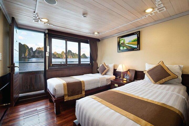 Halong Bay 2 Days Cruise from Hanoi with Transfer and Meals