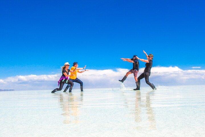 Uyuni Salt Flats Full Day with an English Speaking Guide