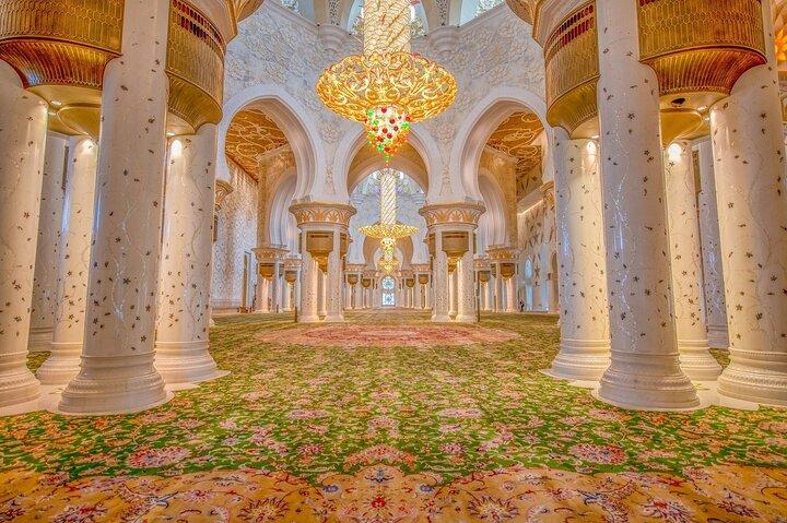 Full-day City Tour from Dubai to Abu Dhabi
