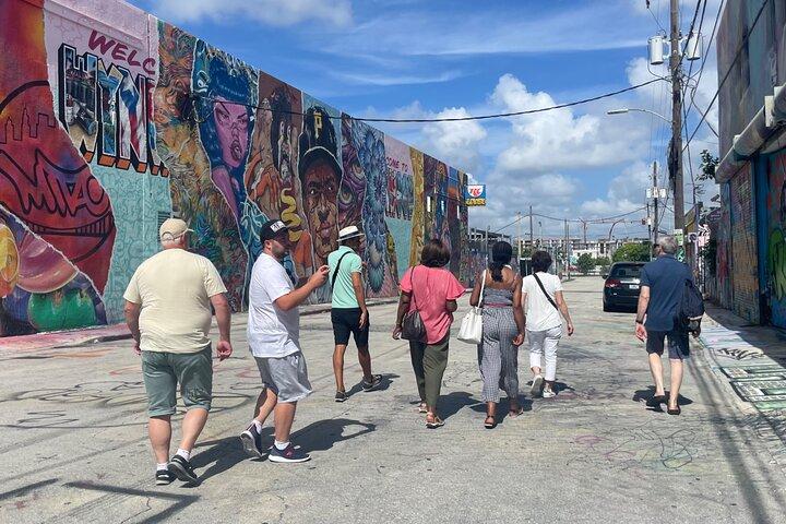 Miami City Tour in 3.5 Hrs–South Beach, Wynwood & Little Havana