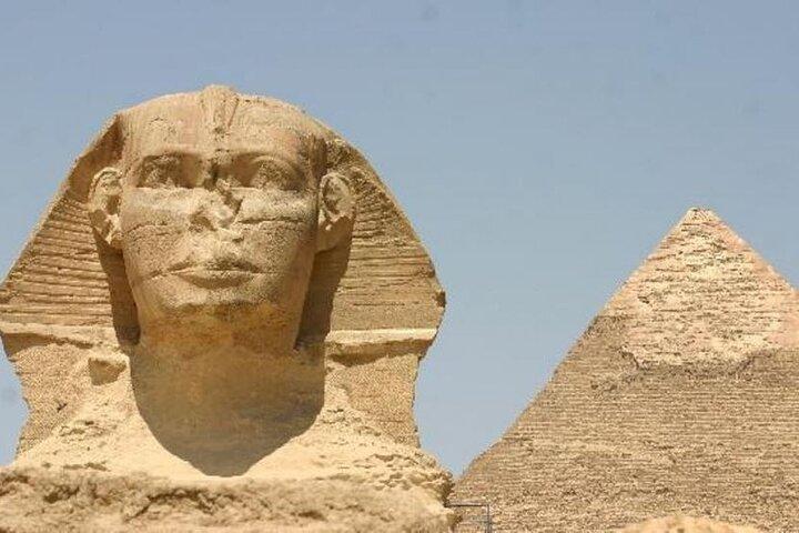 Tour to Pyramids and The Grand Museum (GEM)from Cairo