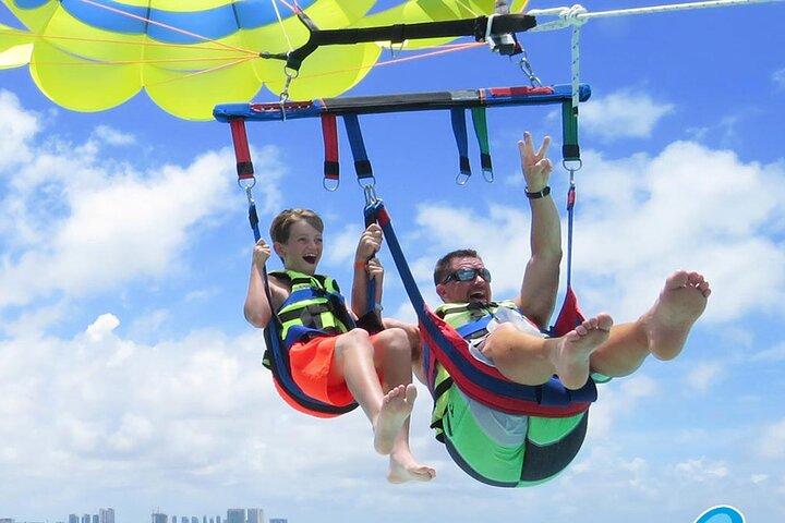 2 in 1 Parasailing and Jet Sky Tour in Cancun