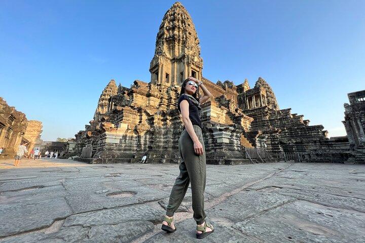 5-Day Angkor Wat Temple Guided Tour with Preah Vihear Temple