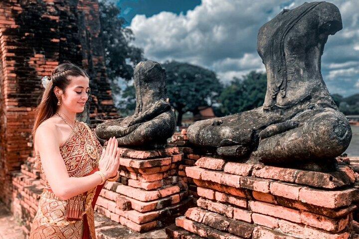 Two-Days Private Damnoen Saduak, Erawan Falls & Ayutthaya