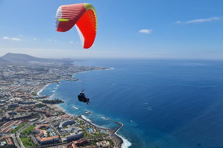 Costa Adeje paragliding, the best tandem flight in Tenerife
