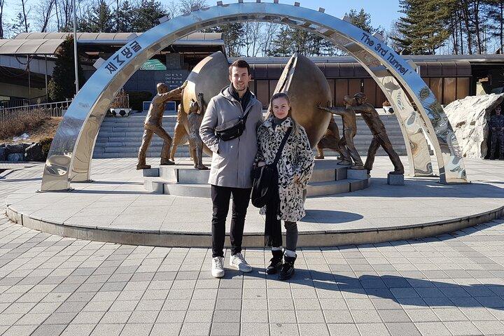 One day Private DMZ Tour & Gamaksan suspension bridge