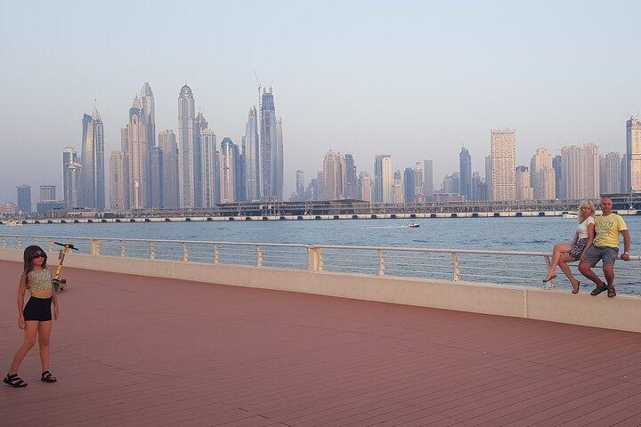 Dubai Private City Tour Up To 5 Person Day Or Night - Audi Q7