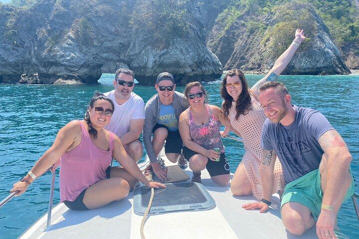 Private Isla Tortuga All included Full day Tour - Puntarenas