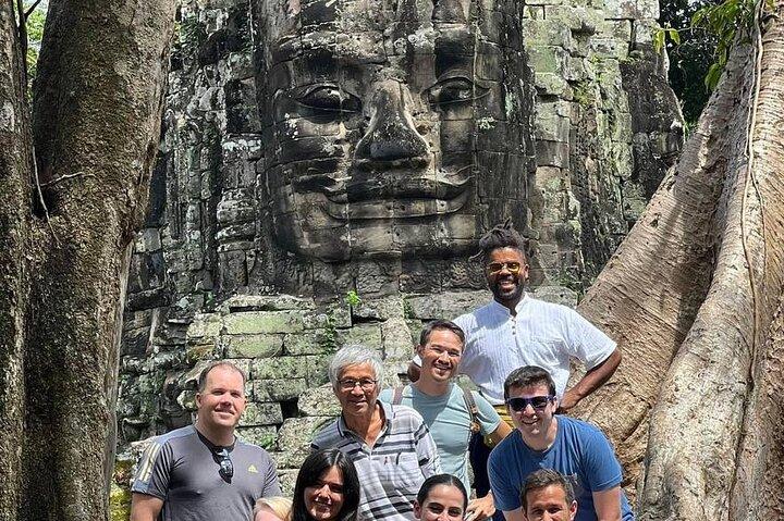 Full Day Archeological Tour in Siem Reap with Sun Set