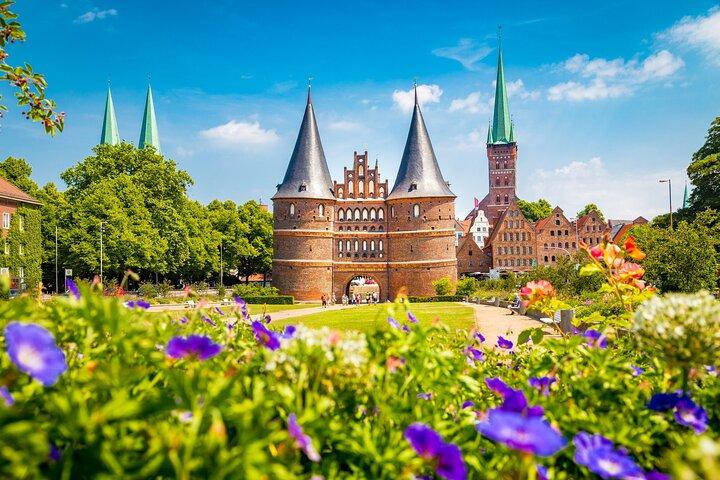 All-in-One: Beautiful Lübeck: Shore Excursion from Kiel Port