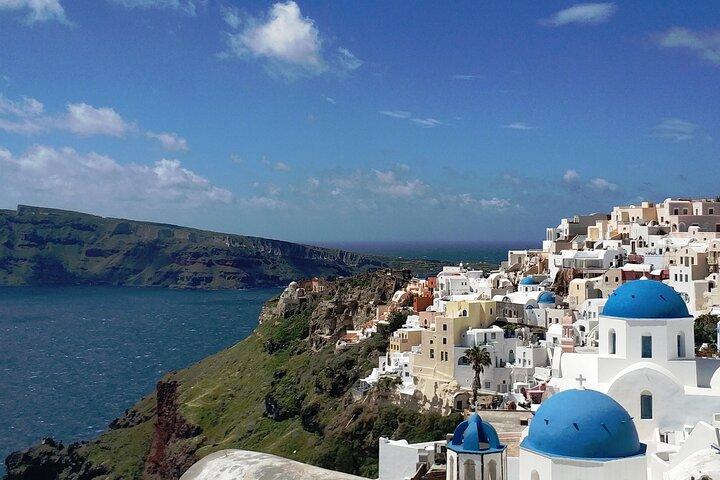 Santorini Shore Excursion: Private Sightseeing Tour