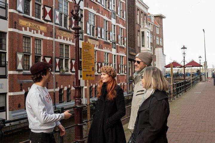 Small-Group: Culture & History Walking Tour of Amsterdam