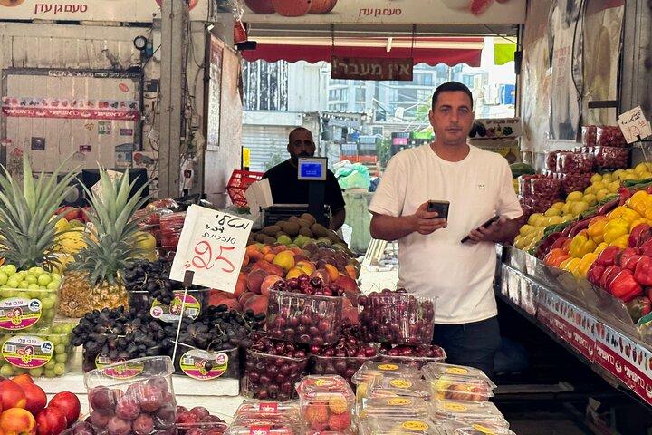 Tel Aviv: Market Food Tasting Private Tour Carmel Market