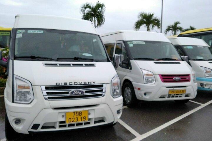 (TOP) Private car: Hanoi/Noi Bai Airport (HAN) from/to SaPa