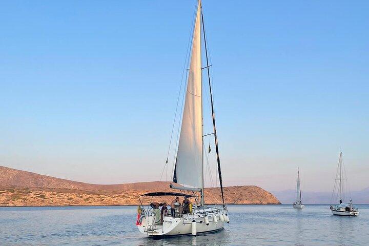Sailing Trip to Dia Island - All Inclusive