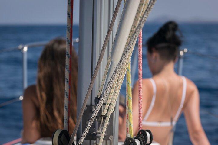 Sailing Trip to Dia Island - All Inclusive