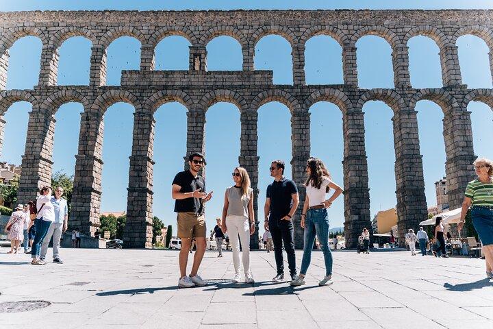 Segovia with Alcazar Guided Tour by High-Speed Train from Madrid