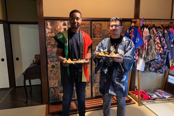 1-Hour Sushi Workshop with Local Instructor in Kyoto Japan