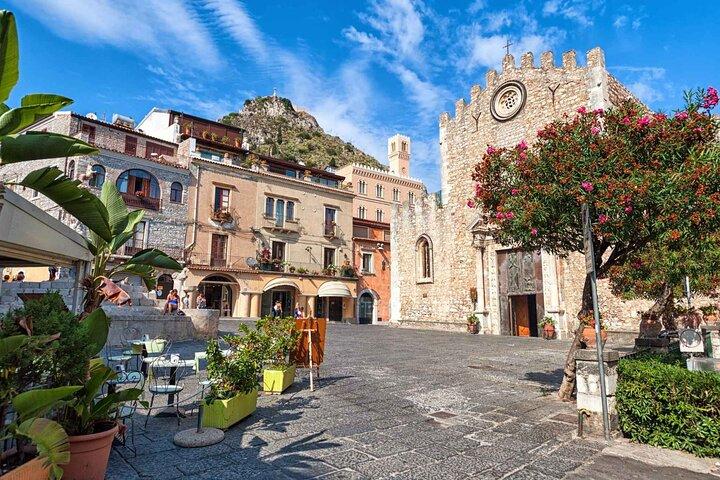 Tour From Catania to Taormina and Boat Tour Isola Bella