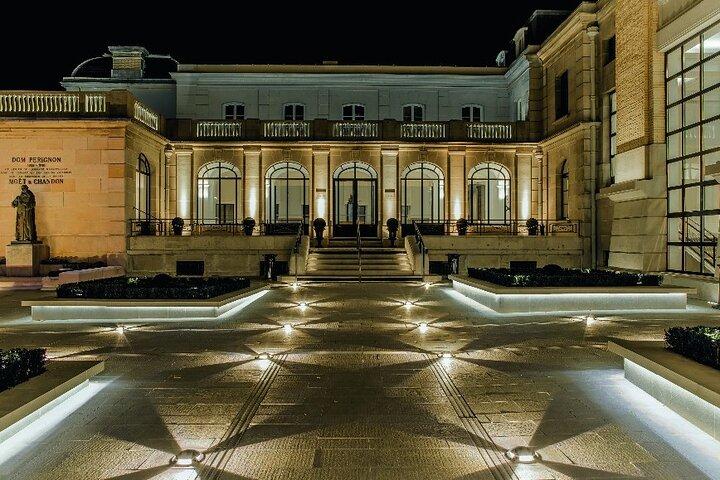 Private Champagne Tour Veuve Clicquot, Moet & Chandon from Reims