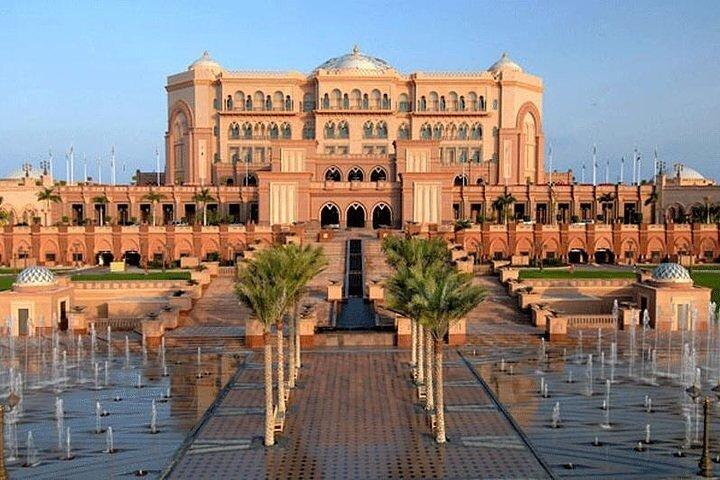 Abu Dhabi Full-Day Private City Tour