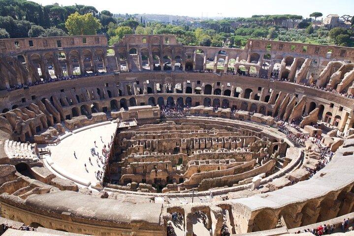 Colosseum and Roman Forum Group Tour or Audio Guided tours