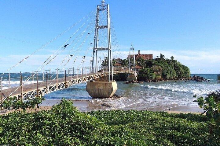 Colombo to Madu River & Galle | All-Inclusive Day Tour
